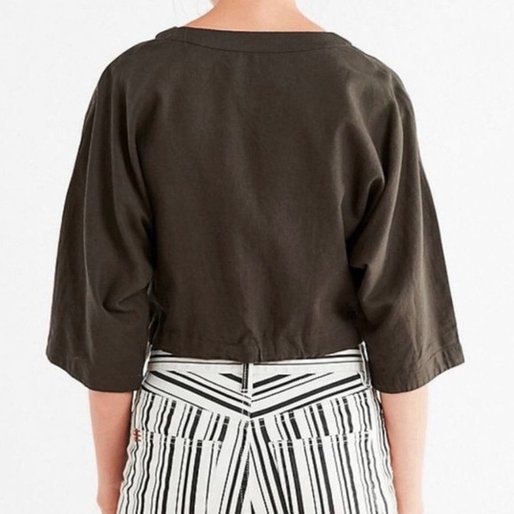 Urban Outfitters Kimmy Wrap Top Size XS - Picture 4 of 9
